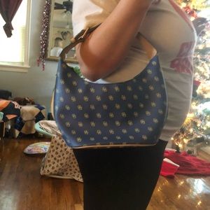 Dooney&Bourke Classic Purse